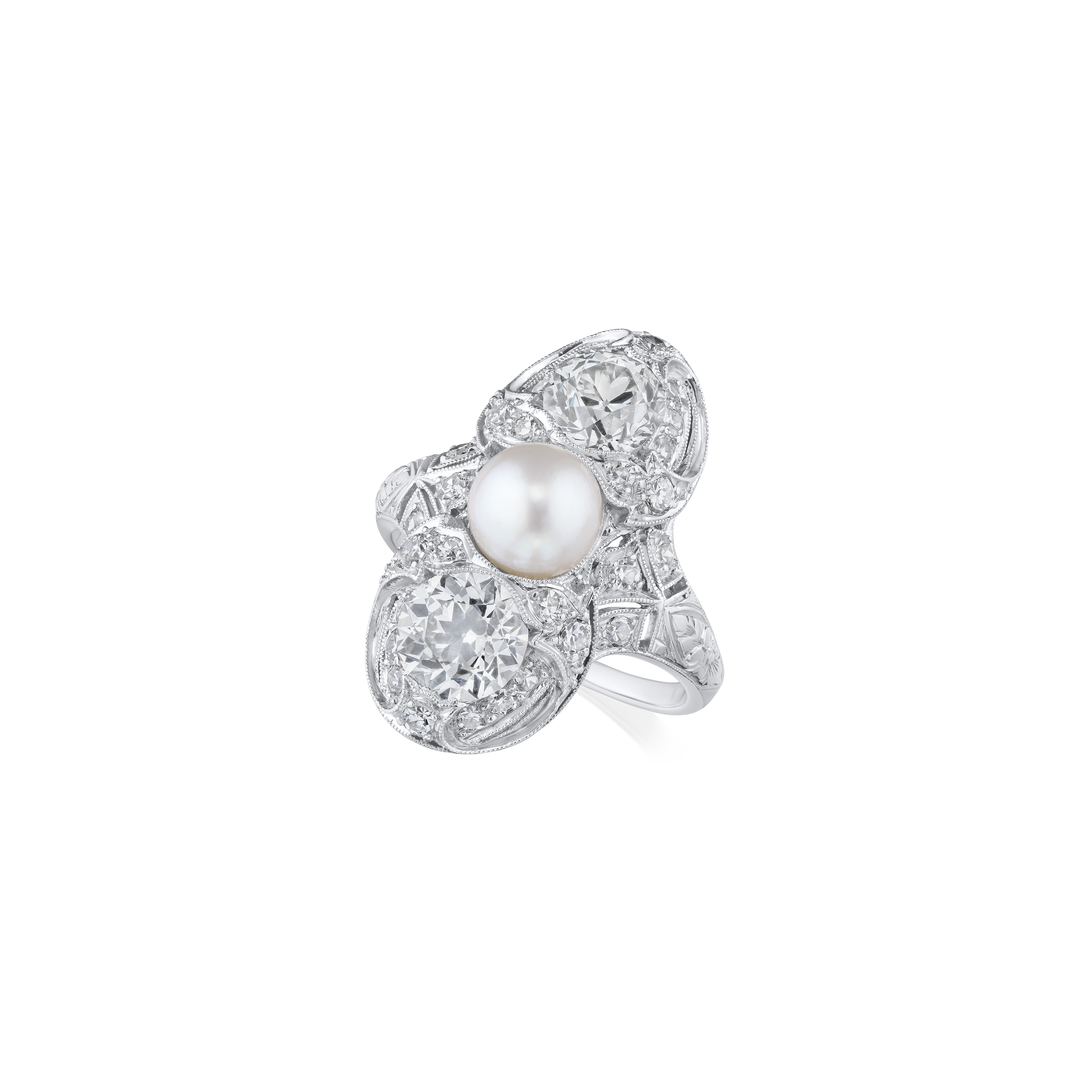 Pearl and Diamond Platinum Ring