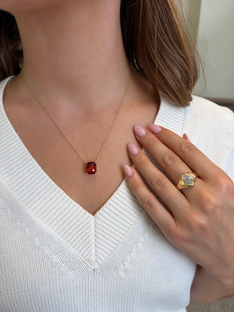 Spessartite Garnet 18ct Yellow Gold Pendant