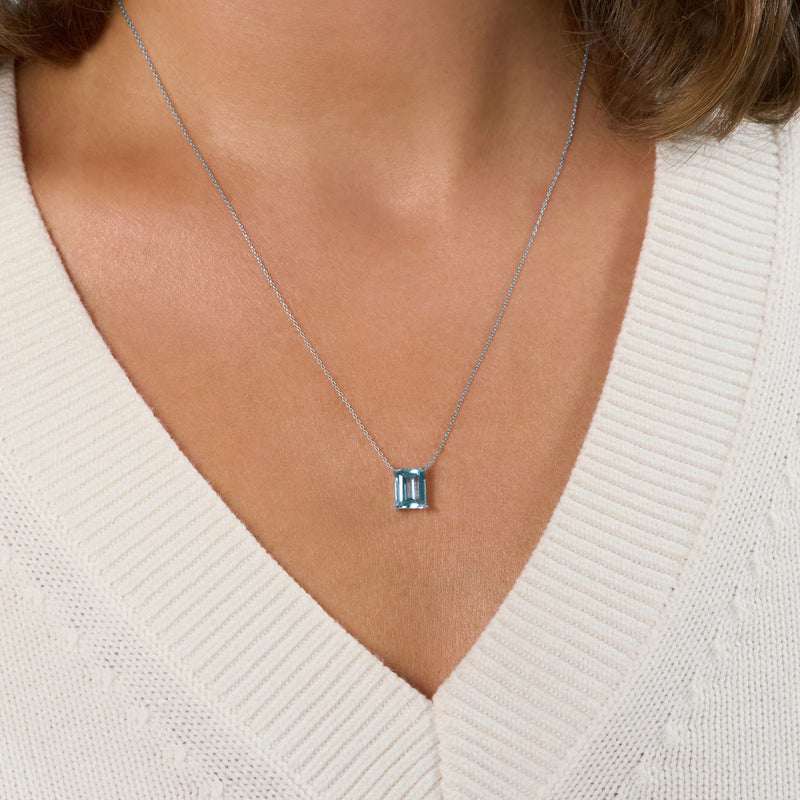 Aquamarine Solitaire Pendant