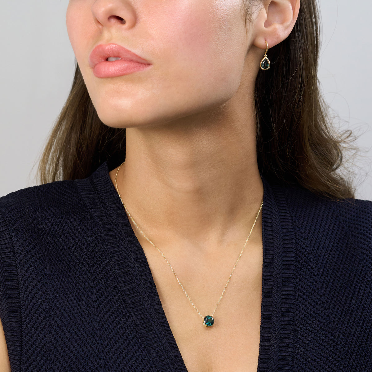 Round Indicolite Solitaire Pendant