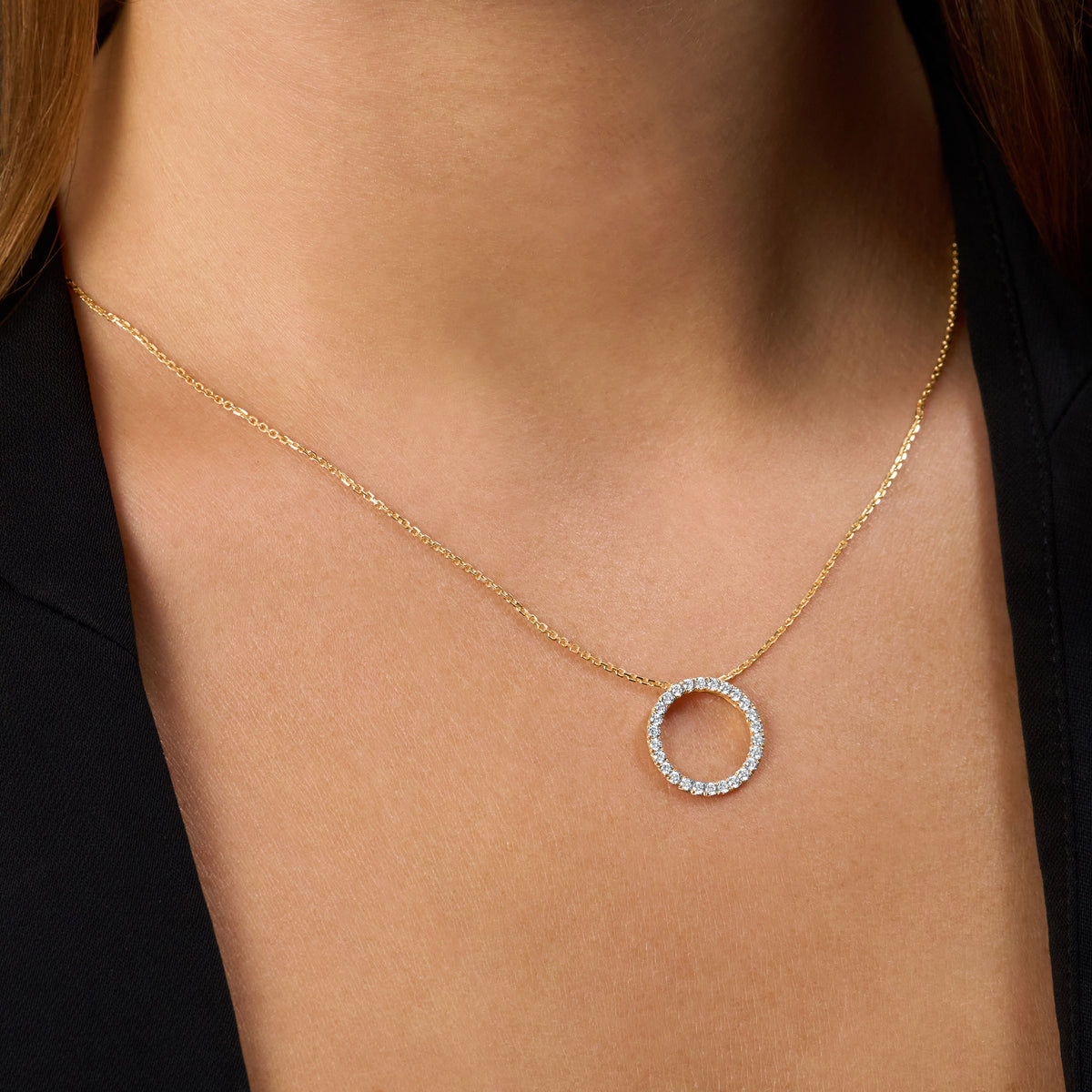 Diamond 18ct Yellow Gold Circle Pendant