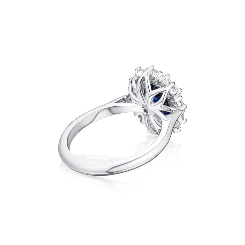 2.56cts Oval-Shape Sapphire and Diamond Ravello Cluster Ring