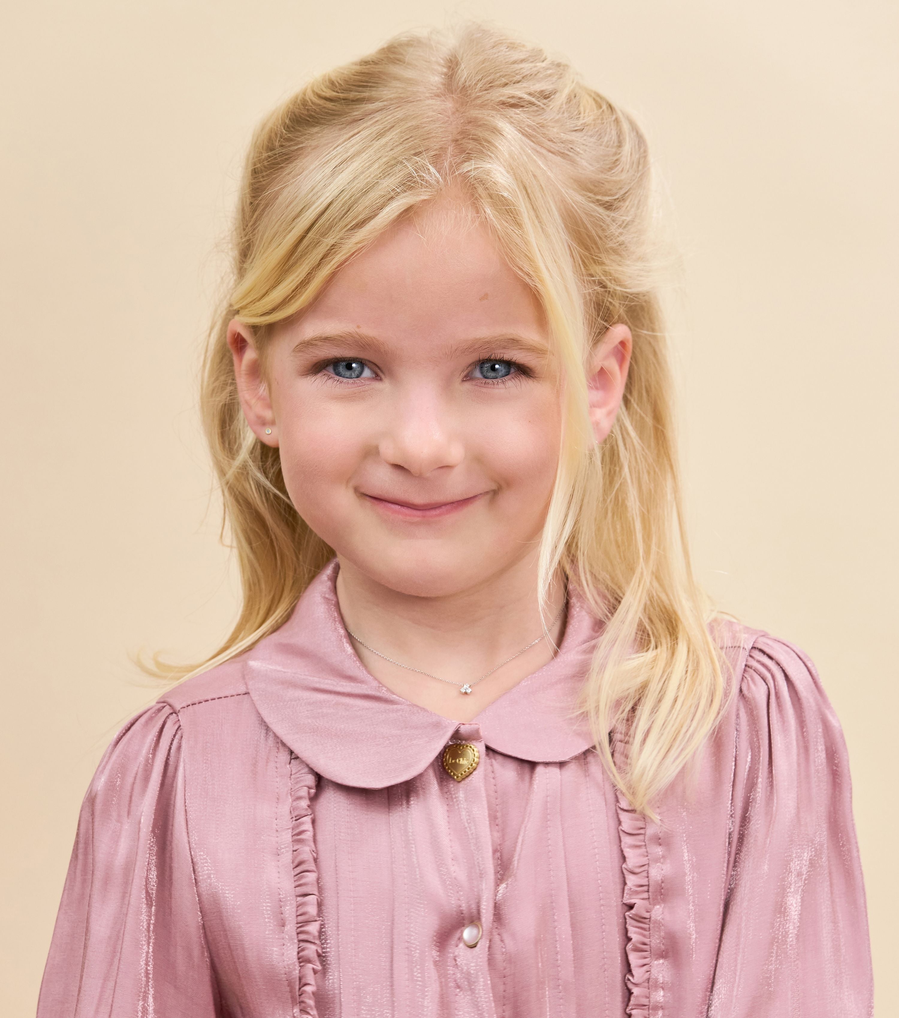 Mini Heirlooms Trefoil Diamond Pendant