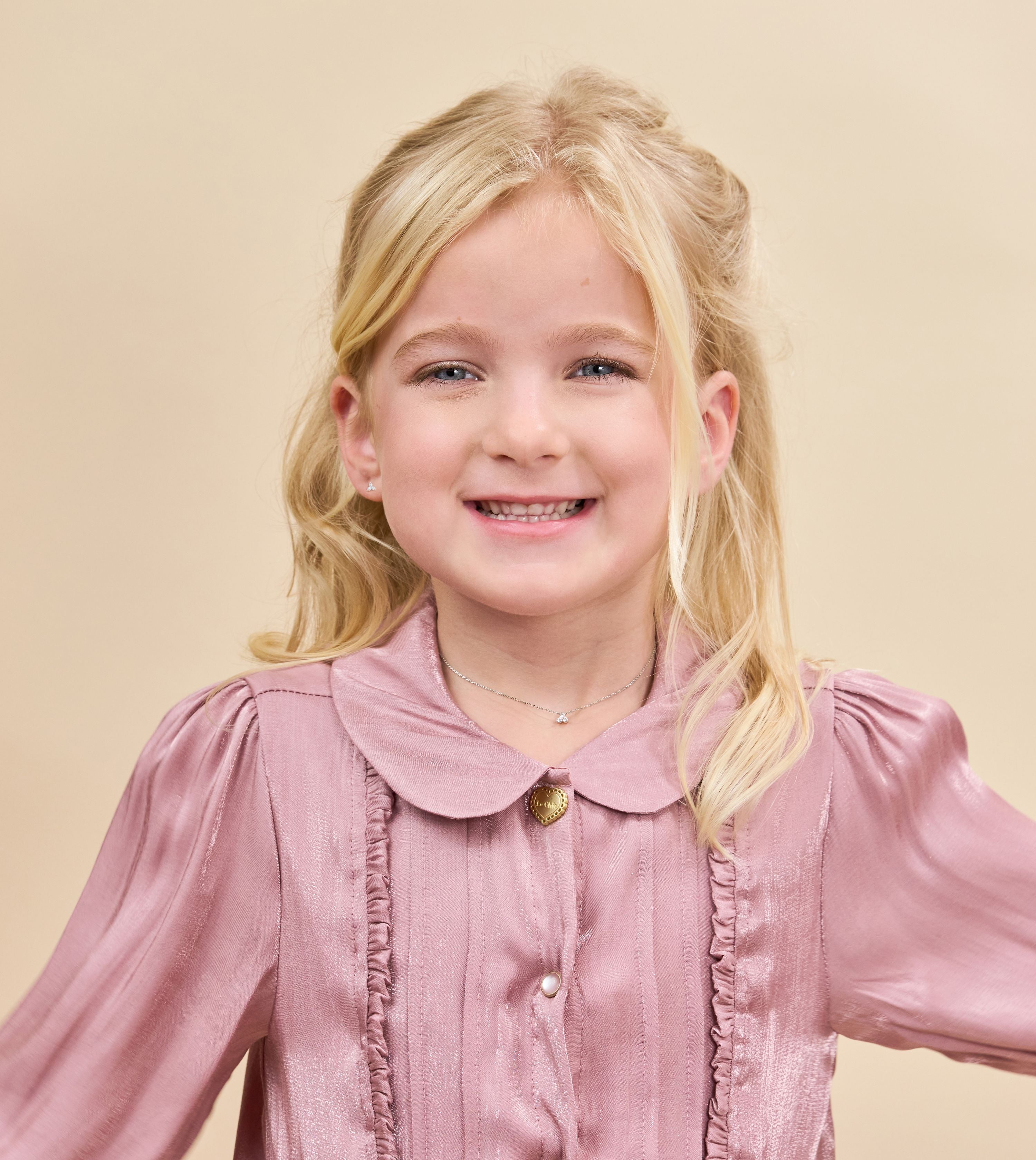 Mini Heirlooms Trefoil Diamond Pendant