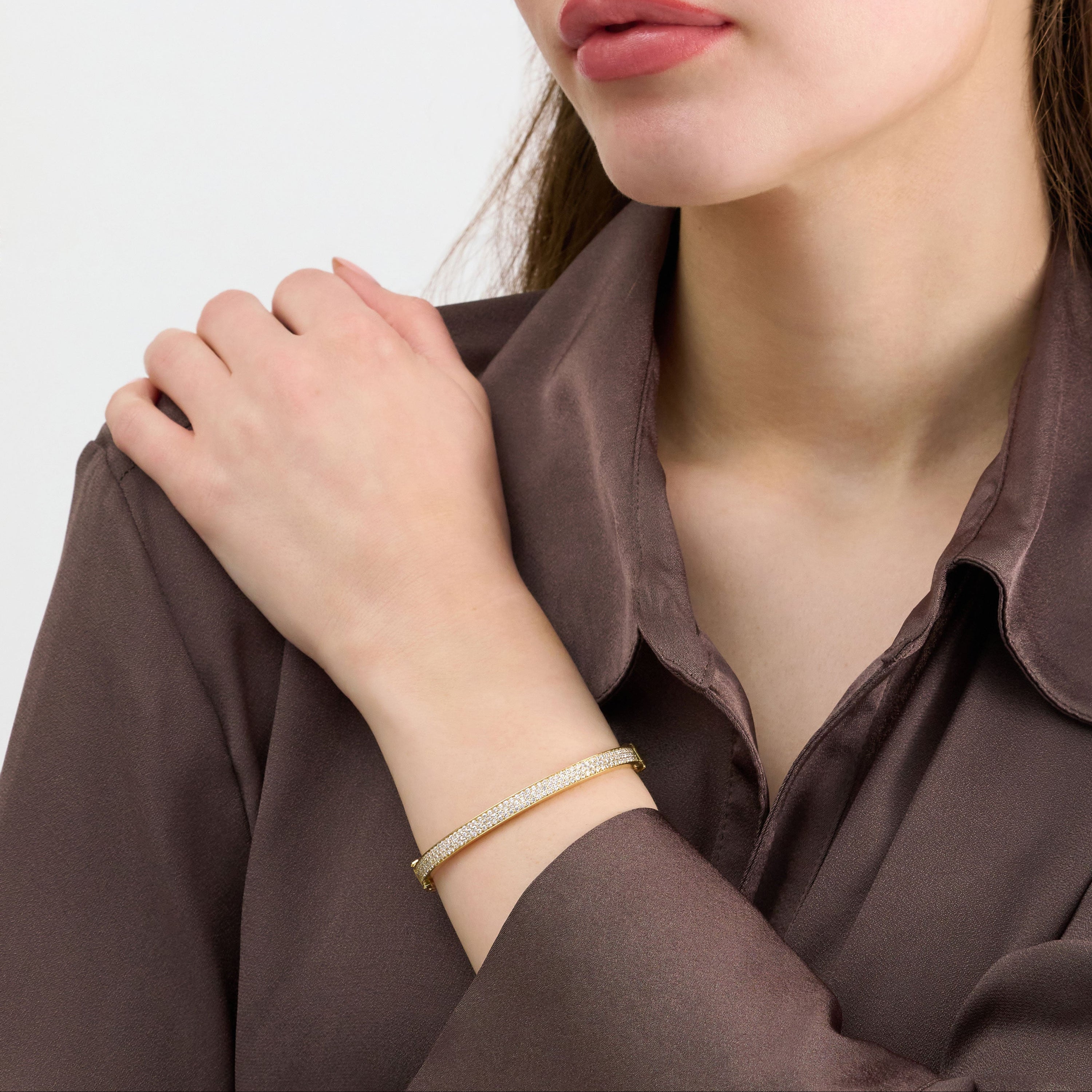 18ct Yellow Gold Diamond Bangle