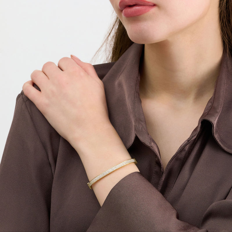 18ct Yellow Gold Diamond Bangle