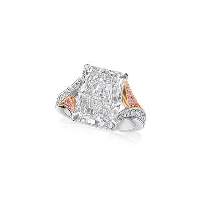 5.81cts Radiant-Cut Type IIa Diamond Ring