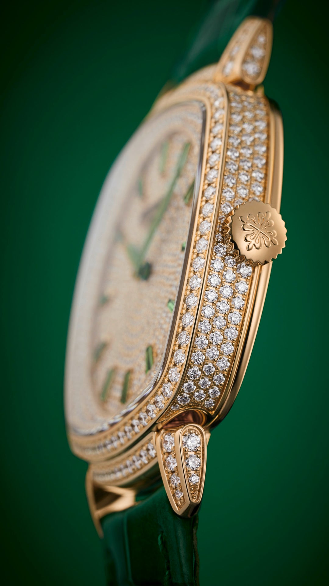 Patek Philippe Gondolo Ladies First Joaillerie  7043/250R-001