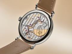 Patek Philippe Calatrava 7200/50G-001