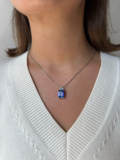 Tanzanite and Diamond Pendant