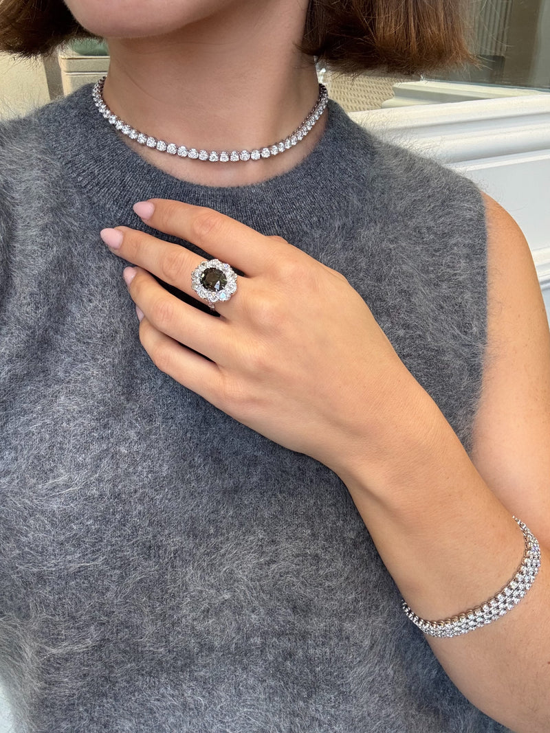Round Brilliant Cut Diamond Choker