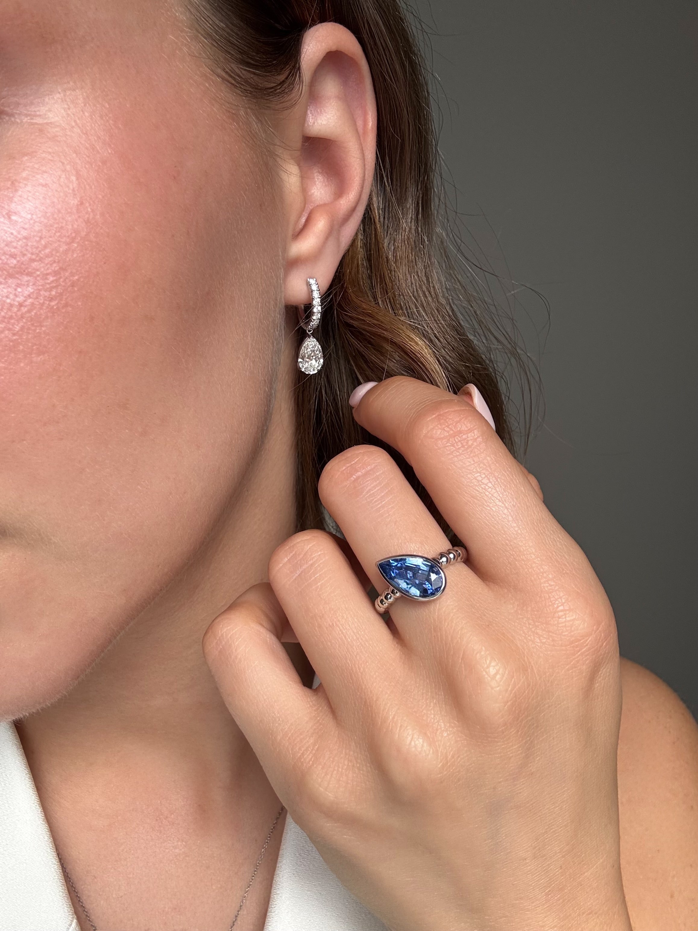 3.00ct Pear Cut Diamond Drop Earrings