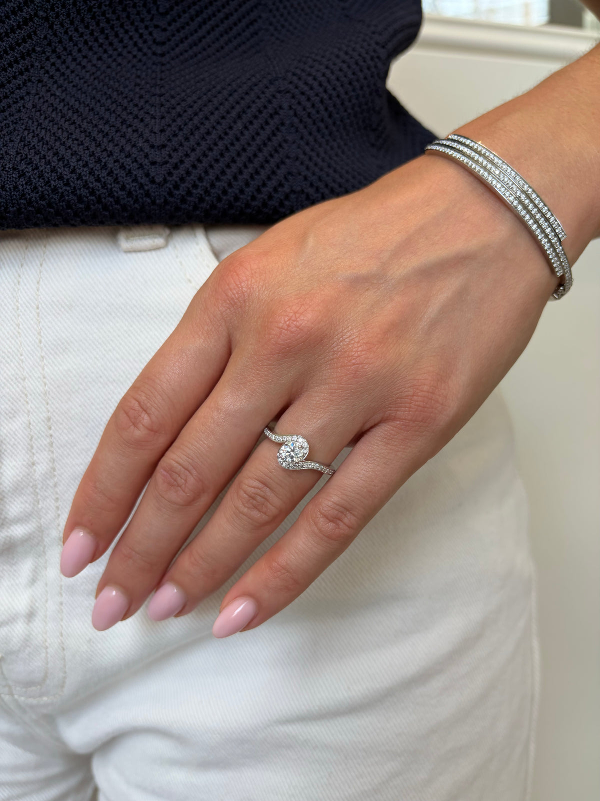 Skyline Platinum Diamond Bangle