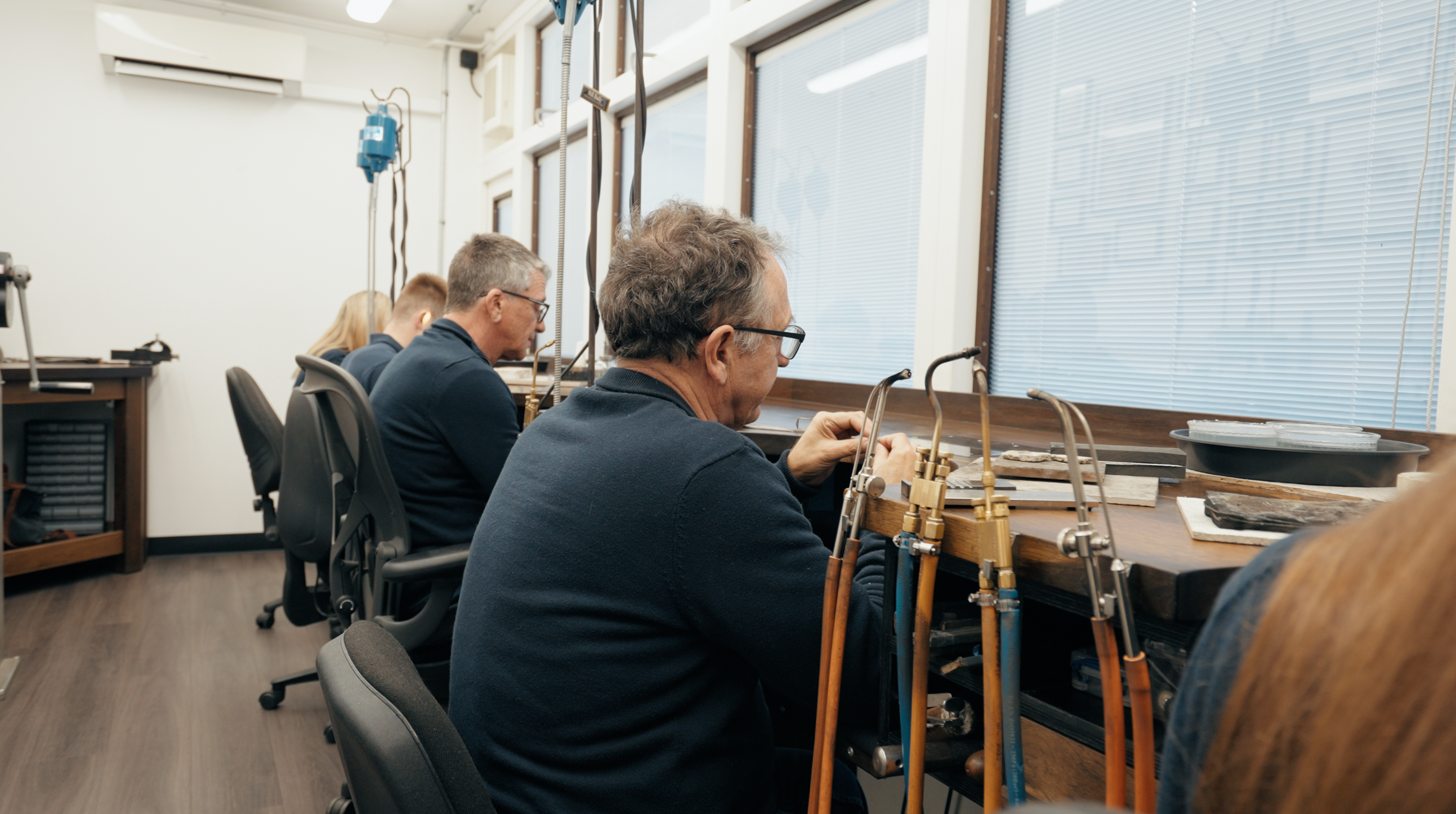 section.settings.image.alt