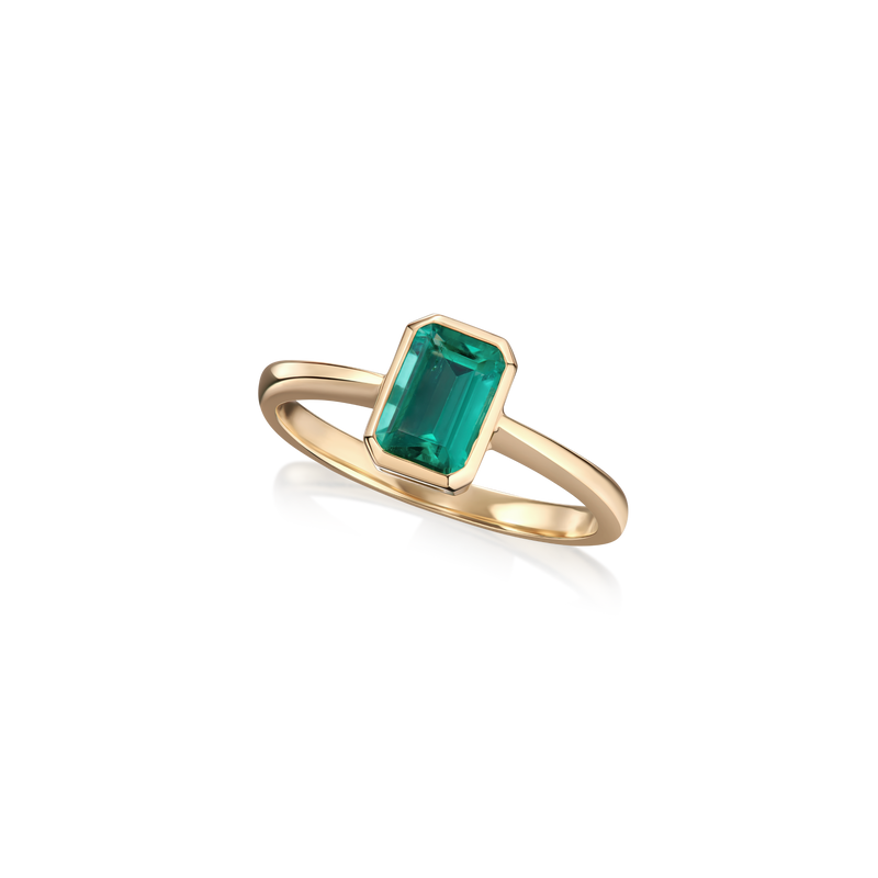 0.69ct Rubover-Set Emerald 18ct Yellow Gold Ring