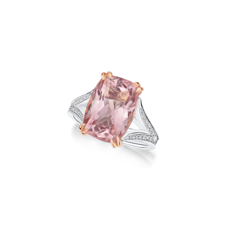 7.10cts Morganite Solitaire Ring With Split Shoulders