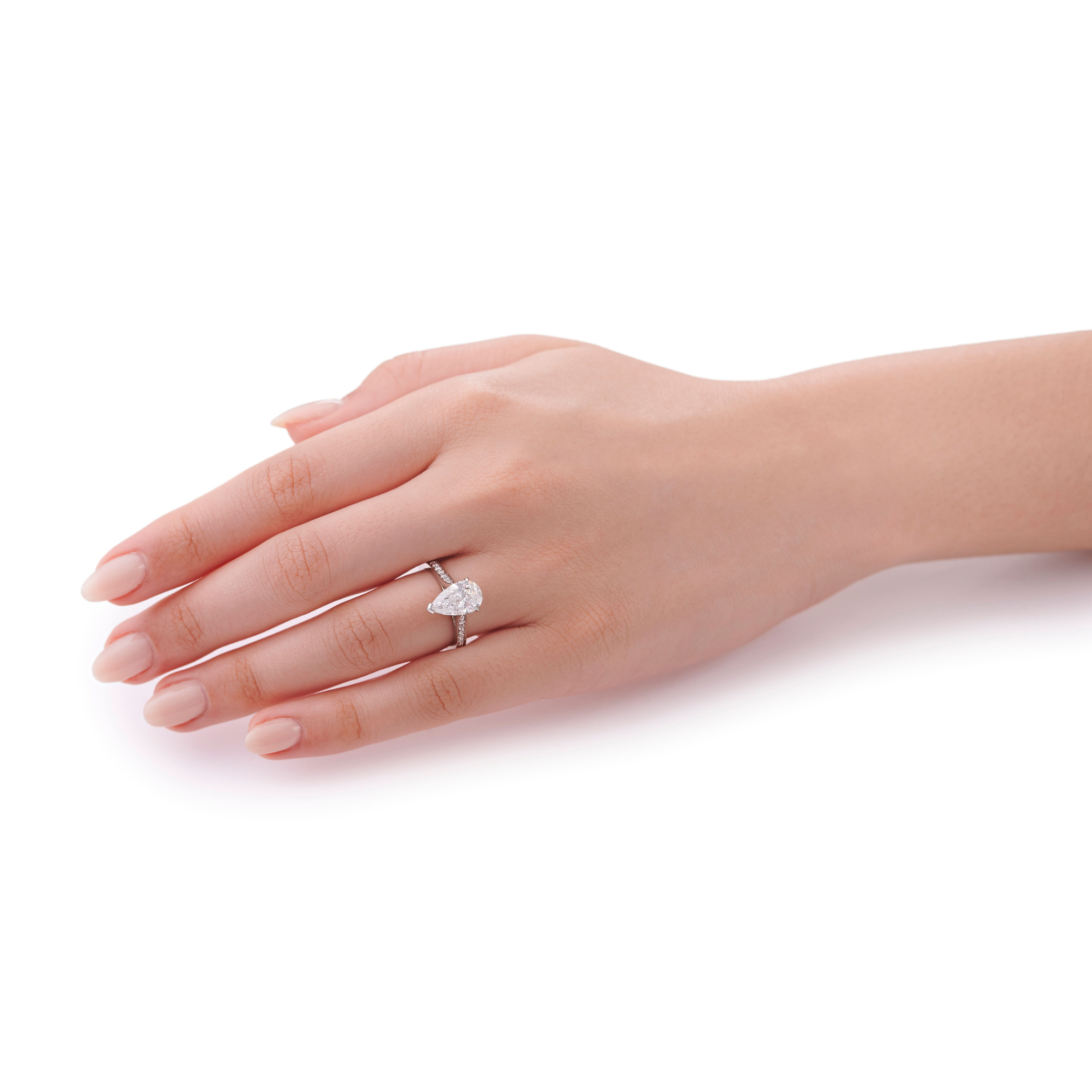 2.01cts Pear-Shape Diamond Platinum Engagement Ring