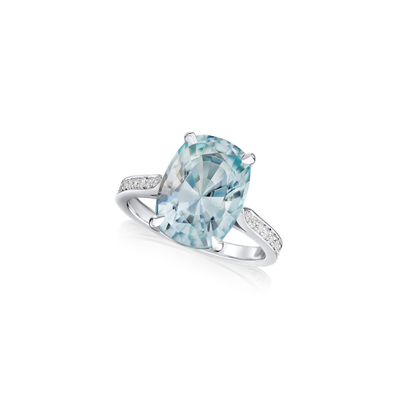 5.41cts Aquamarine and Diamond Platinum Ring