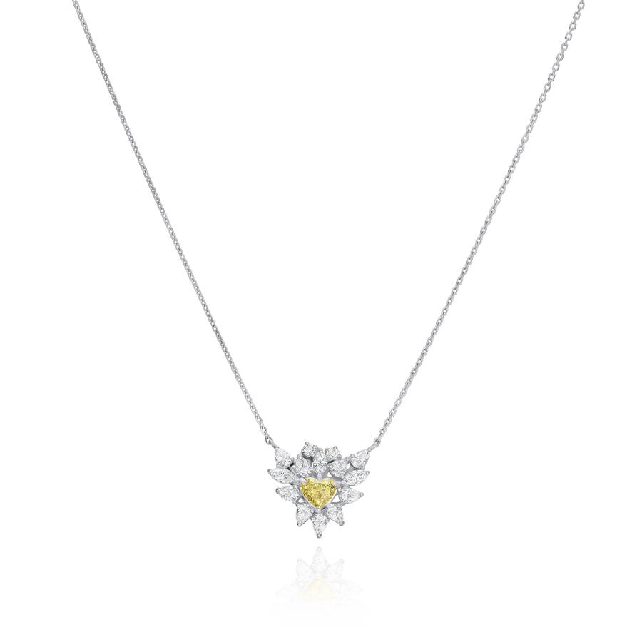 2.70cts White and Yellow Diamond Cluster Pendant