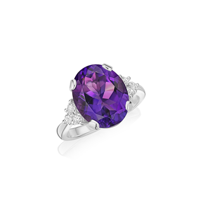 5.78cts Oval Amethyst and Diamond Trefoil Ring