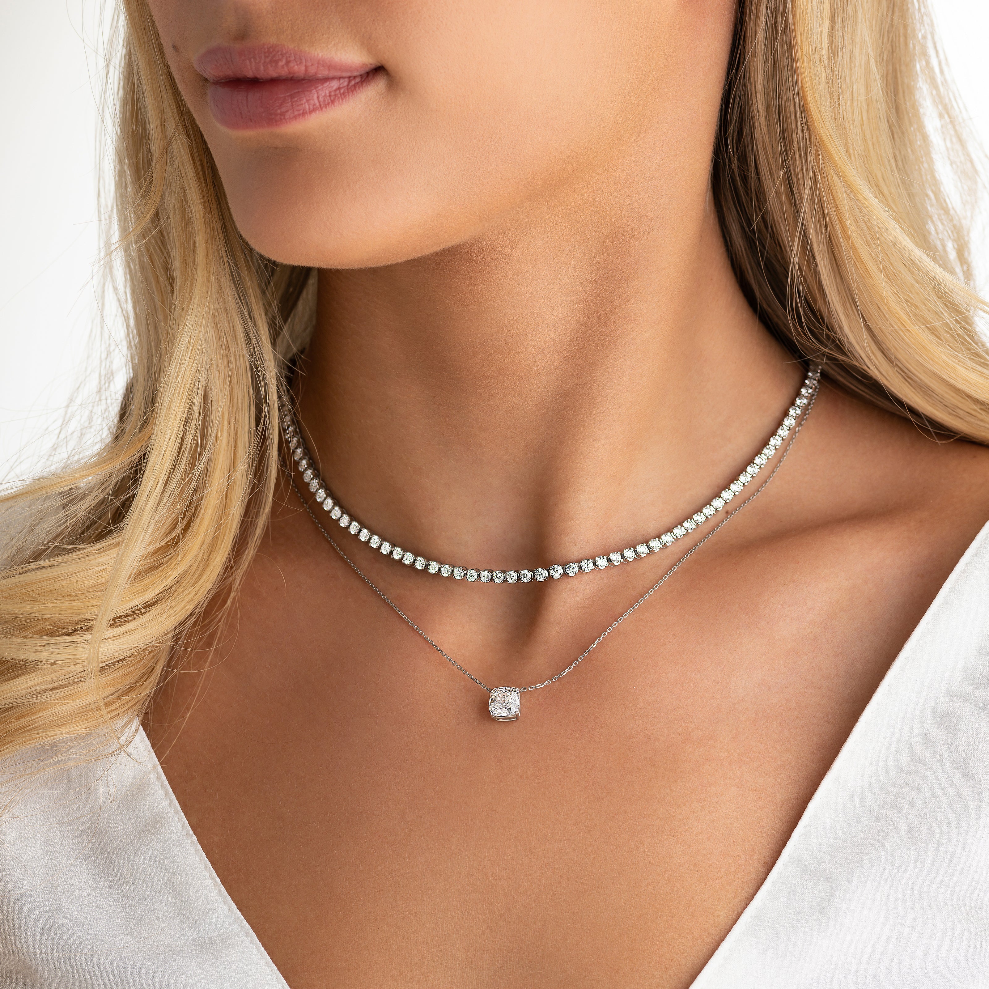 Cushion 2025 diamond necklace