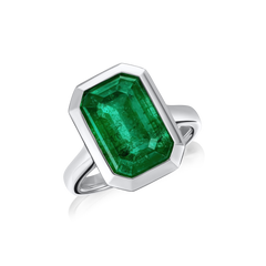 6.02cts Rubover Set Octagon Emerald Ring