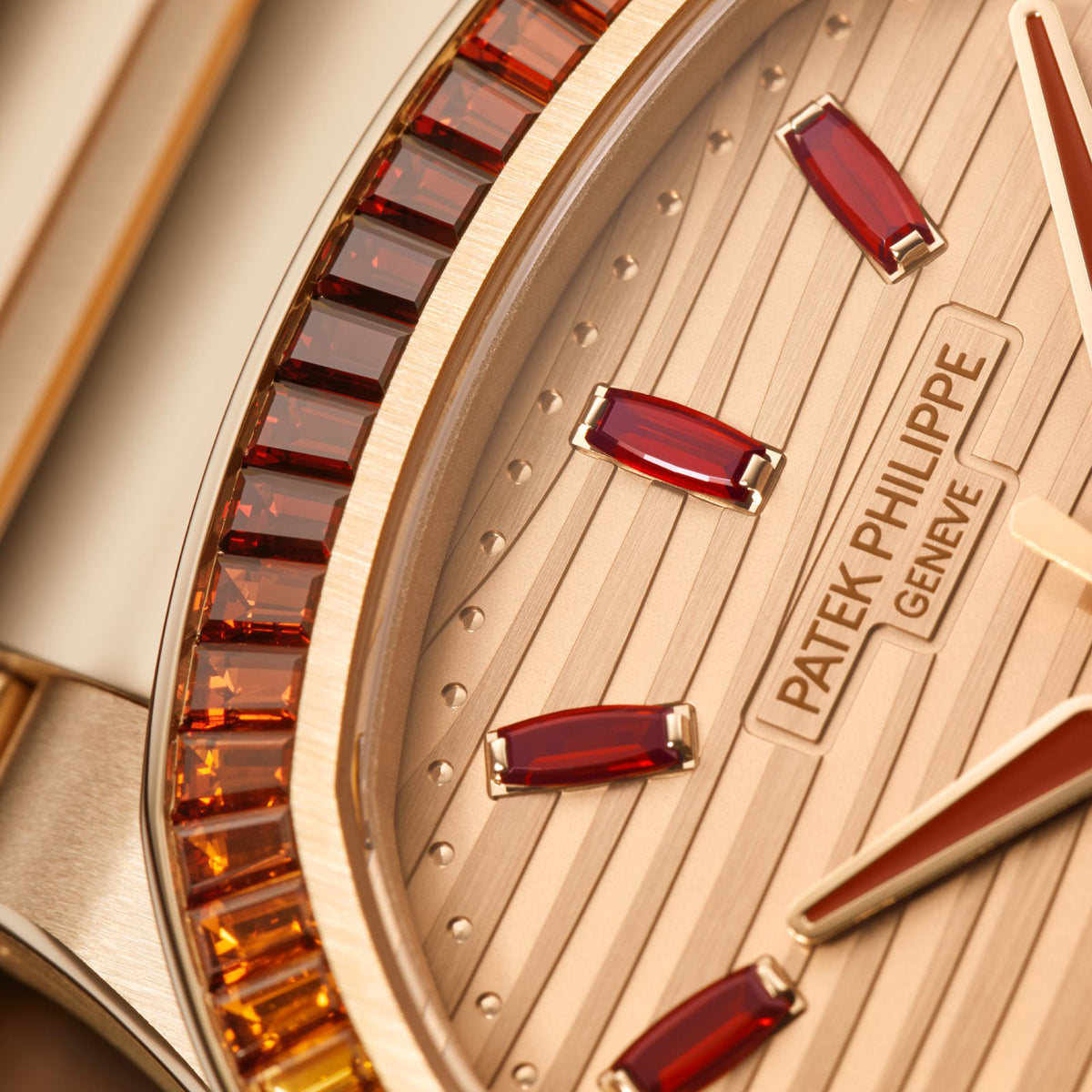 7118 R Patek Philippe Nautilus 7118/1300R-001 – G Collins & Sons