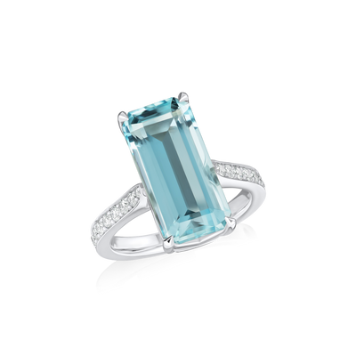 Platinum Octagon Aquamarine Ring with Diamond-Set Shoulders